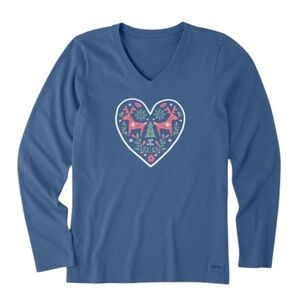 NWOT Life Is Good Folk Winter Heart Long Sleeve Crusher Tee